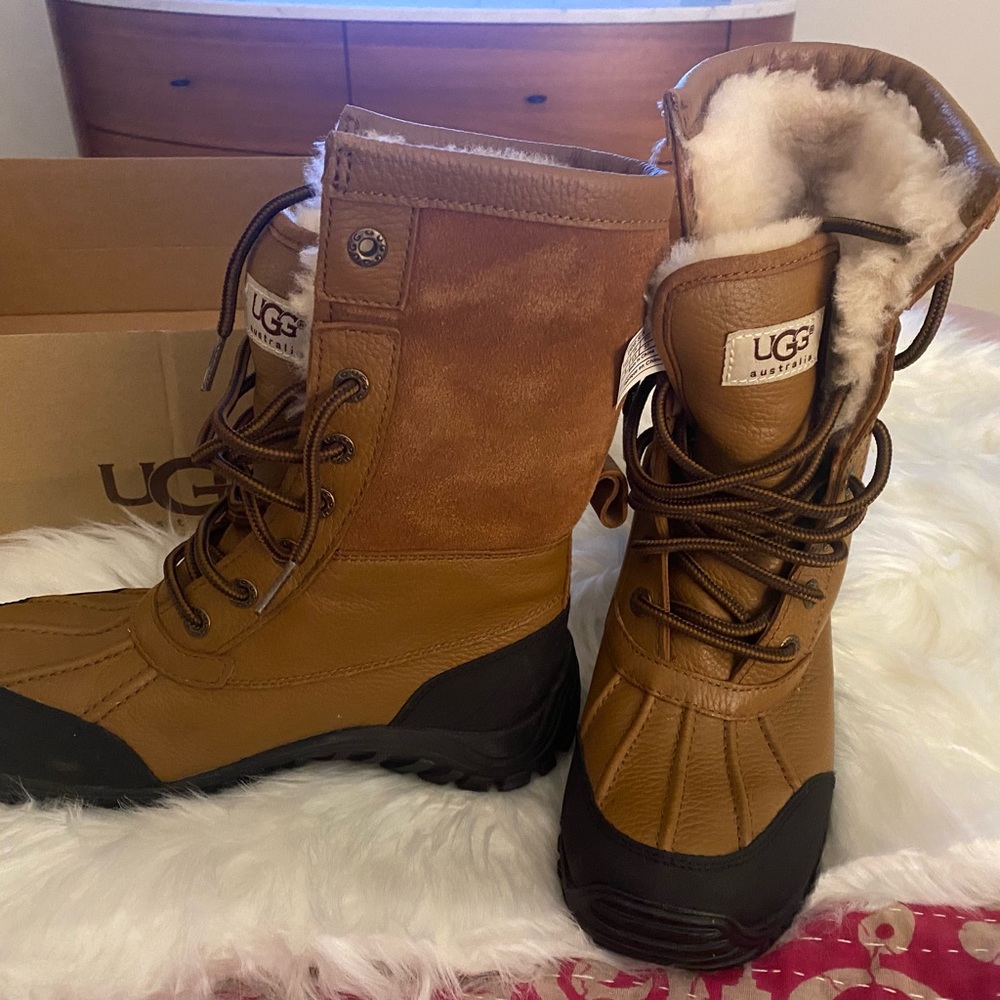 UGGS ADIRONDACK - Picture 2 of 7